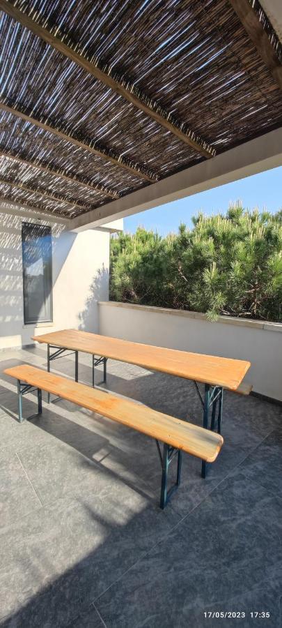 דירות גולם Attico Vista Mare מראה חיצוני תמונה
